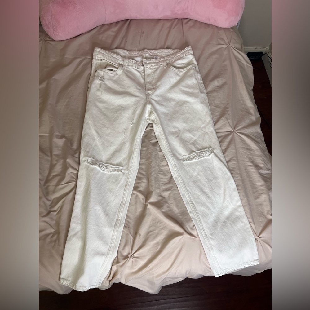 White Ripped Pants